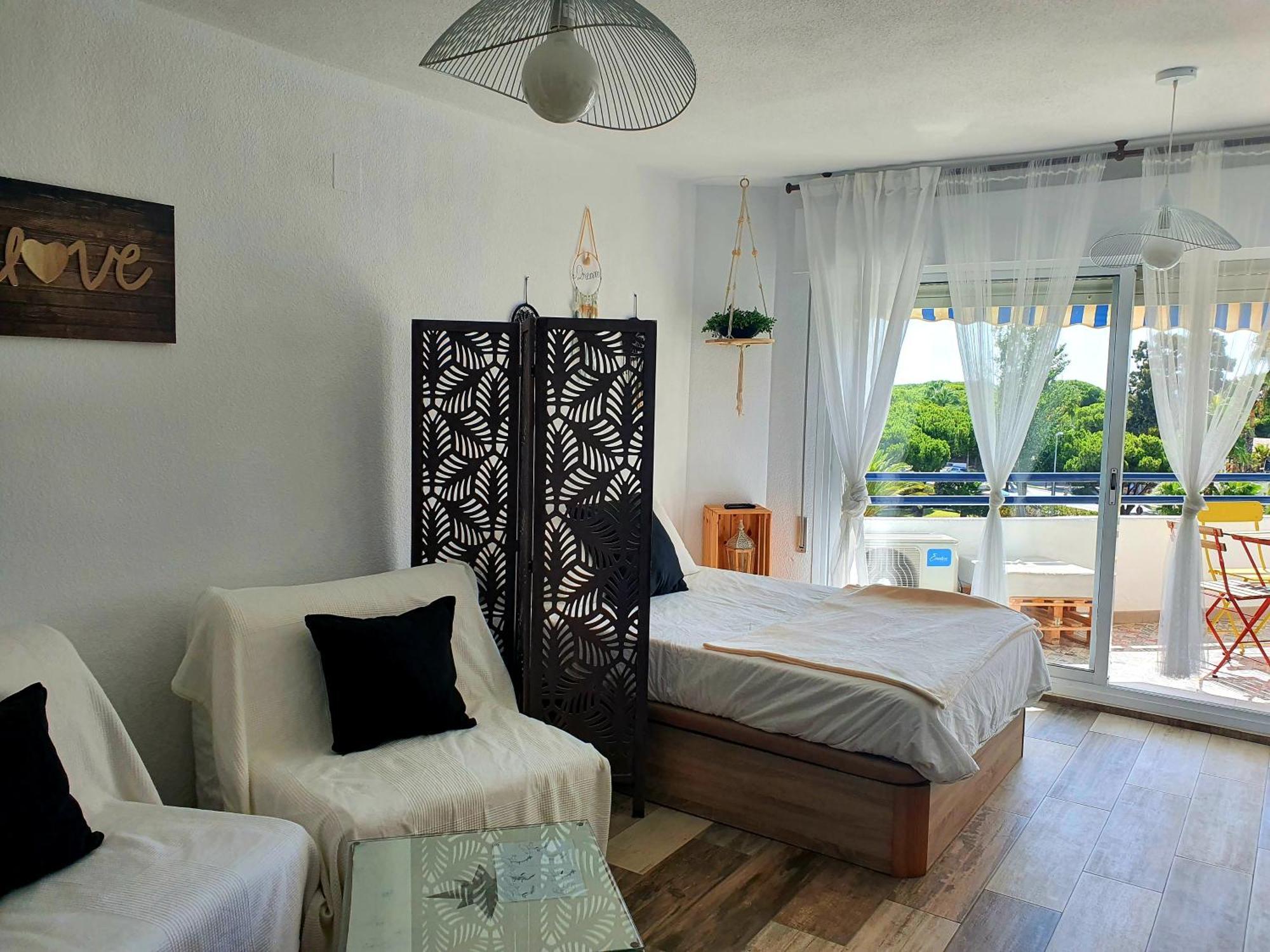Arabia's Loft Nuevo Portil Apartment